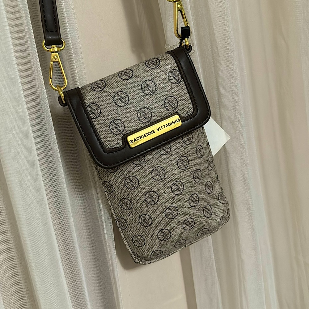 Adrienne Vittadini crossbody